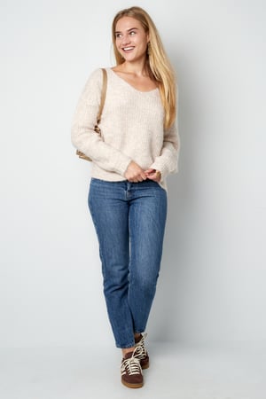 Bowtiful sweater h5 Picture4